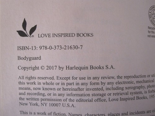 Bodyguard (Classified K-9 Unit #5) by Shirlee McCoy Large Print 9780373216307 - Imagen 2 de 2