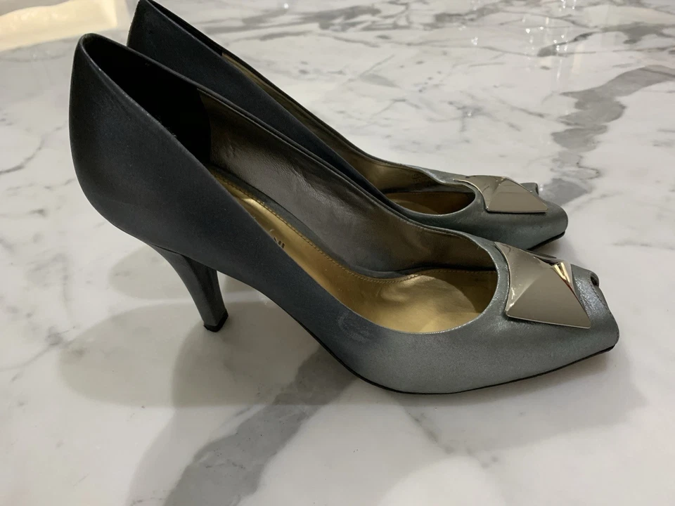 Antonio Melani Metálico Ombré Negro - Gris Cuero Peep Toe Tacones Zapatos de Vestir 9M Foto 2 de 4