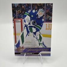 2023-24 Upper Deck Series 2 - Young Guns Arturs Silovs #485 (RC)