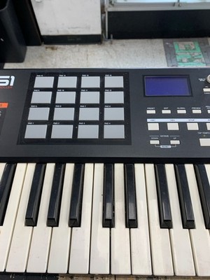【avan】アカイプロフェッショナル　MPK61 Akai Professional MPK61 61-key MIDI Controller | Sweetwater