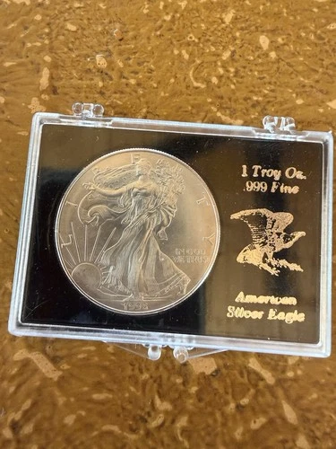 🦅 1996 American Silver Eagle – 1 oz .999 Fine Silver – Key date 🦅