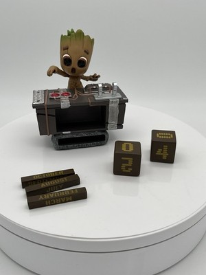Marvel I Am Groot Perpetual Calendar   Ewiger Kalender Figur