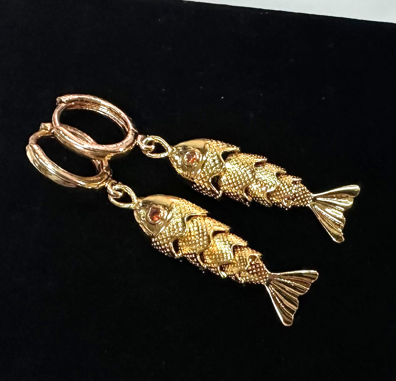 Vtg Costume Fish Dangle Gold Tone Pierced Earrings Jewelry Lot N