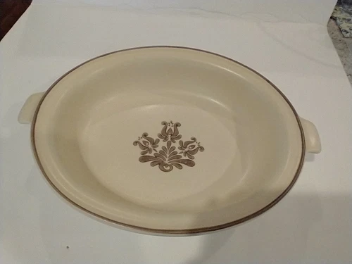 Pfaltzgraff Village Oval Serving Bowl w/handles 6-011 USA Brown Vintage 1970s