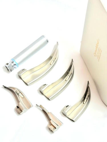 LARYNGOSCOPE MAC INTUBATION SET OF BLADES AND ONE HANDLE EMT ANESTHESIA+3 BULB - Picture 6 of 8