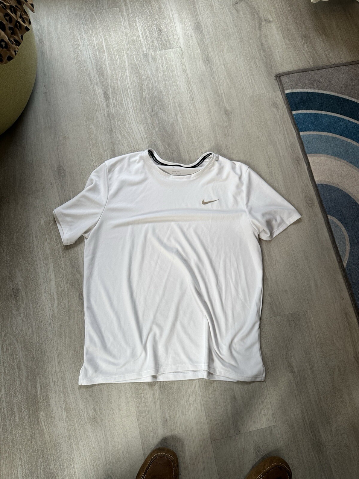 Picture 1 of 4