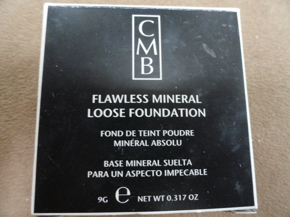 Color Me Beautiful Flawless Mineral Loose Foundation Light 0.317 Oz UnSealed - Image 2 of 4