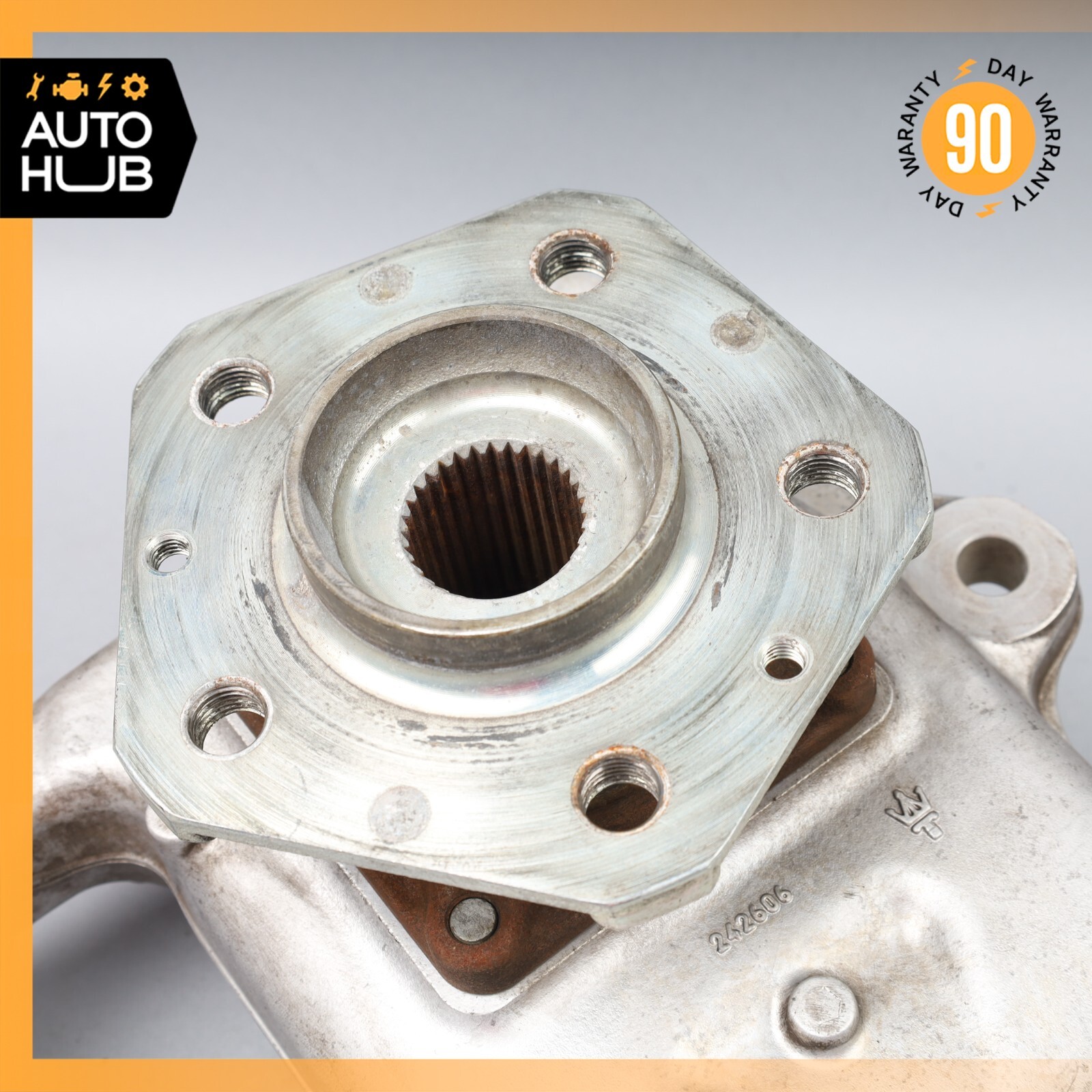 03-10 Maserati Quattroporte M139 Front Left Side Spindle Knuckle Hub OEM 61k