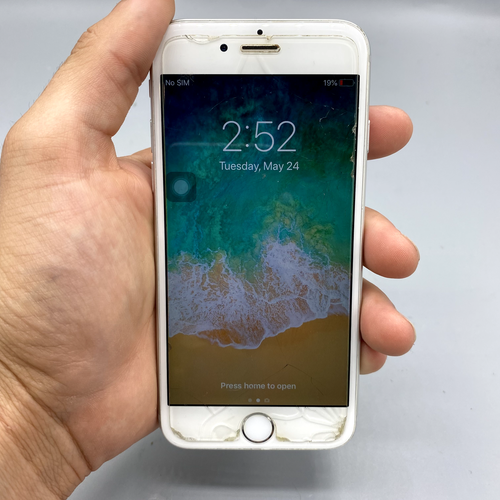 Apple iPhone 6 A1549 16GB 4.7" 2014 MG5X2LL/A - UNLOCKED - Silver/White