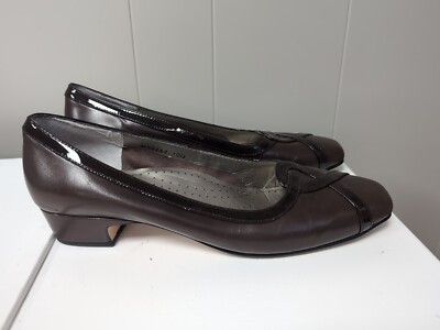 chinese dress ladies Amazon.com | Ros Hommerson Twilight 74032 Women's Dress Shoe: Black 6  Medium (B) Slip-On