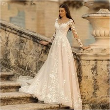 Vintage Lace Embroidery Corset Wedding Dresses Long Sleeves And Train