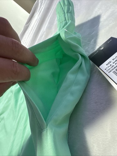 NWT Boy's Size Youth XL Green Adidas Aeroready Polyester 3-Bar Shorts $20 - Picture 4 of 9