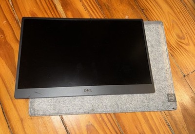 Dell  14'' LED Portable Monitor w/ USB-C Adaptor - Excellent Condition