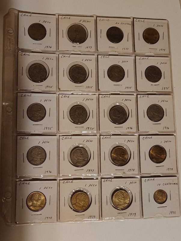 (28) Chile coin lot, 1 Peso, 50 Pesos, 10 Pesos, 10 Centesimos, 20 Centavos