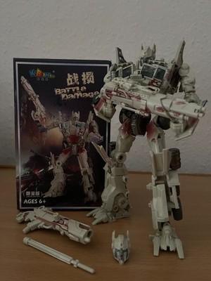 TRANSFORMERS Optimus Prime Age Of Extinction Evasion Battle Damage Form