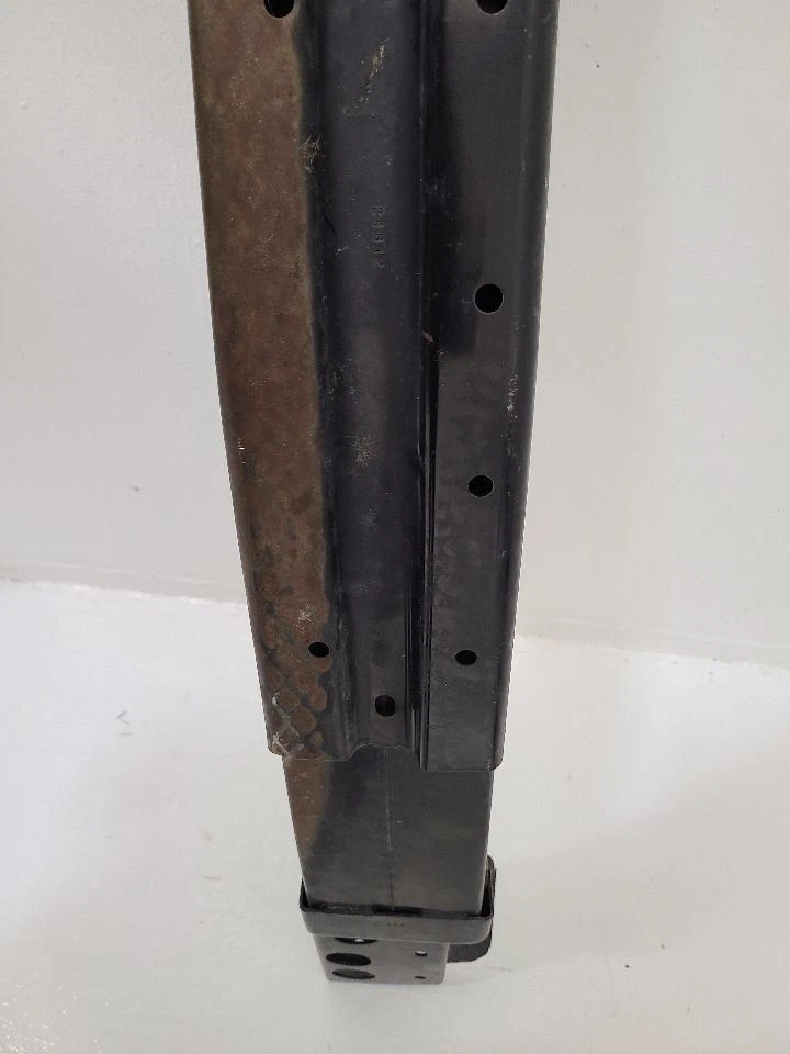 2008 09 10 11 12 13 14 15 16 2017 BUICK ENCLAVE Front Bumper Reinforcement Foto 3 de 4