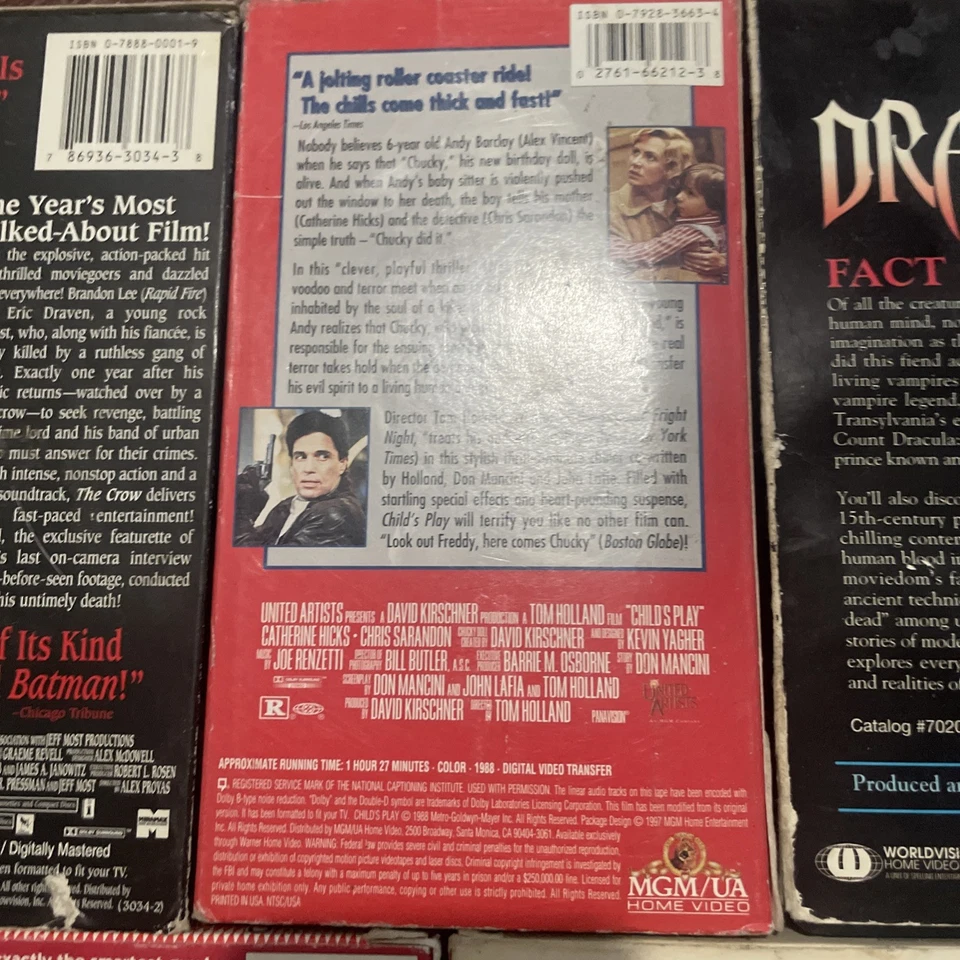 Lot Of 5 VHS Tapes Childs Play The Crow Dracula Kingpin Wayne’s World Great Cond Foto 3 de 4