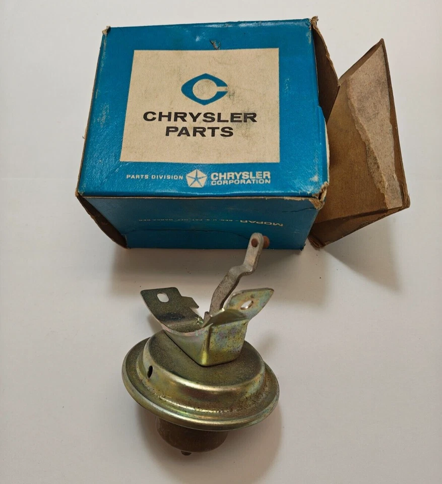 Dodge Plymouth Belvedere 1960-1961 distribuidor aspiradora avanzada con 318 2098184 nuevo de stock Foto 4 de 4