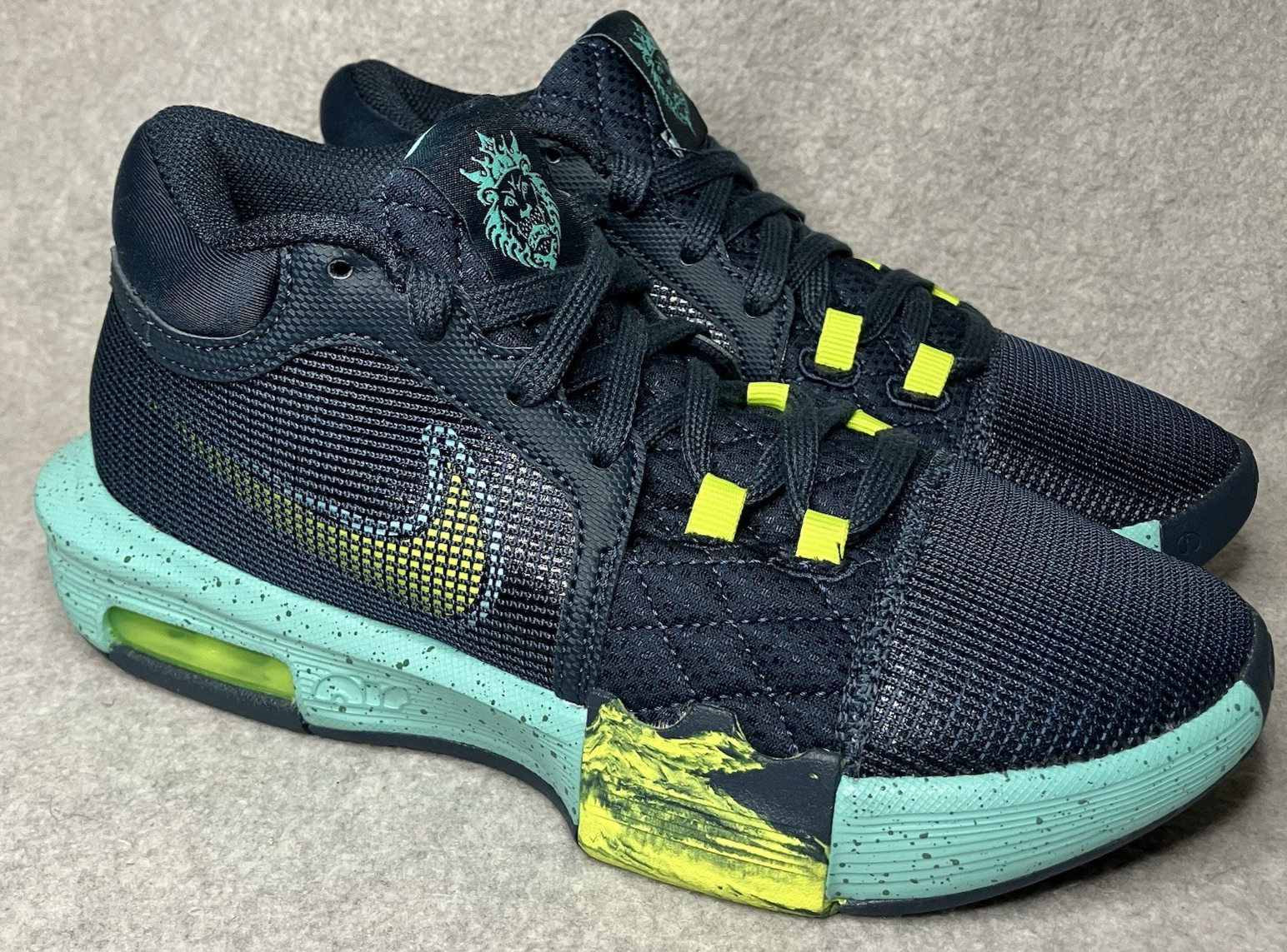 SAOLA NIKE UOMO LEBRON TESTIMONE VIII BASKETBALL blu FB2239 402 uomo taglia 4 5