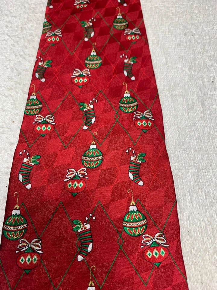 HALLMARK CORBATA HOMBRE NAVIDAD ROJA CON ADORNOS VERDES 4 X 59 Foto 3 de 4