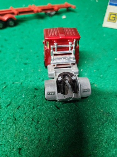 Vintage 1973 Matchbox Scammel Tractor with Gentrasco Containers - Picture 13 of 14