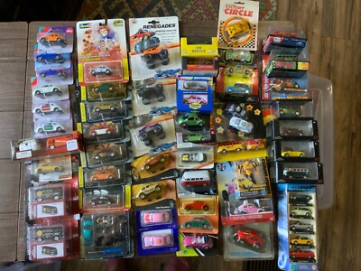 ODD BRAND VW VOLKSWAGEN BEETLE BUS COLLECTION