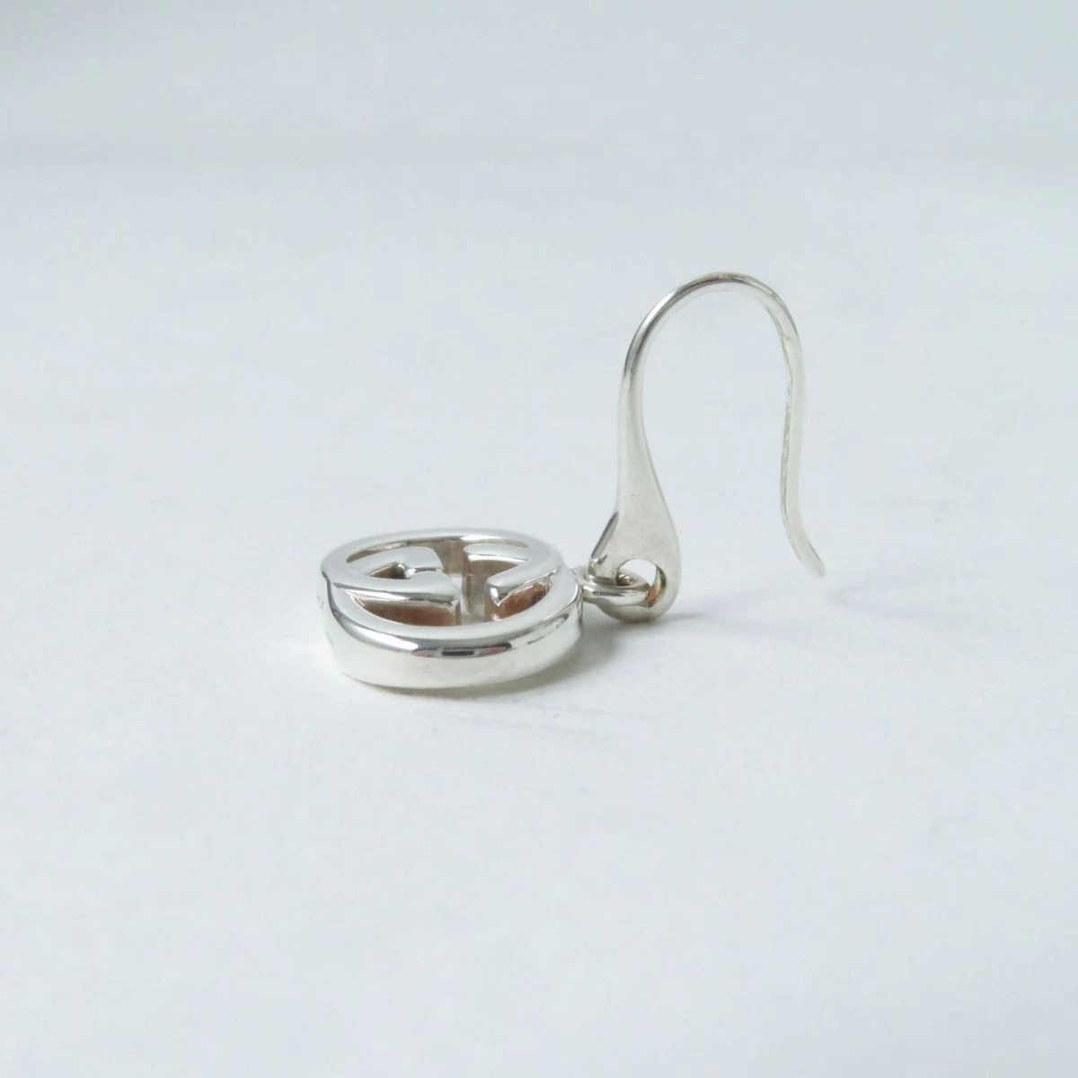 Boucles d'oreilles GUCCI 223321 imbriquées G Ag925 argent femme 1 cm x 1,7 cm accessoires