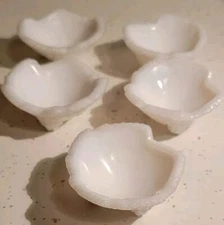 VINTAGE MILK GLASS SALT CELLARS WHITE 5 MID CENTURY MODERN 