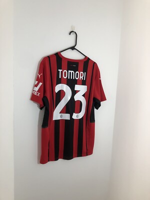 Tomori #23 AC Milan Large 2021/22 Home Shirt Puma Excellent