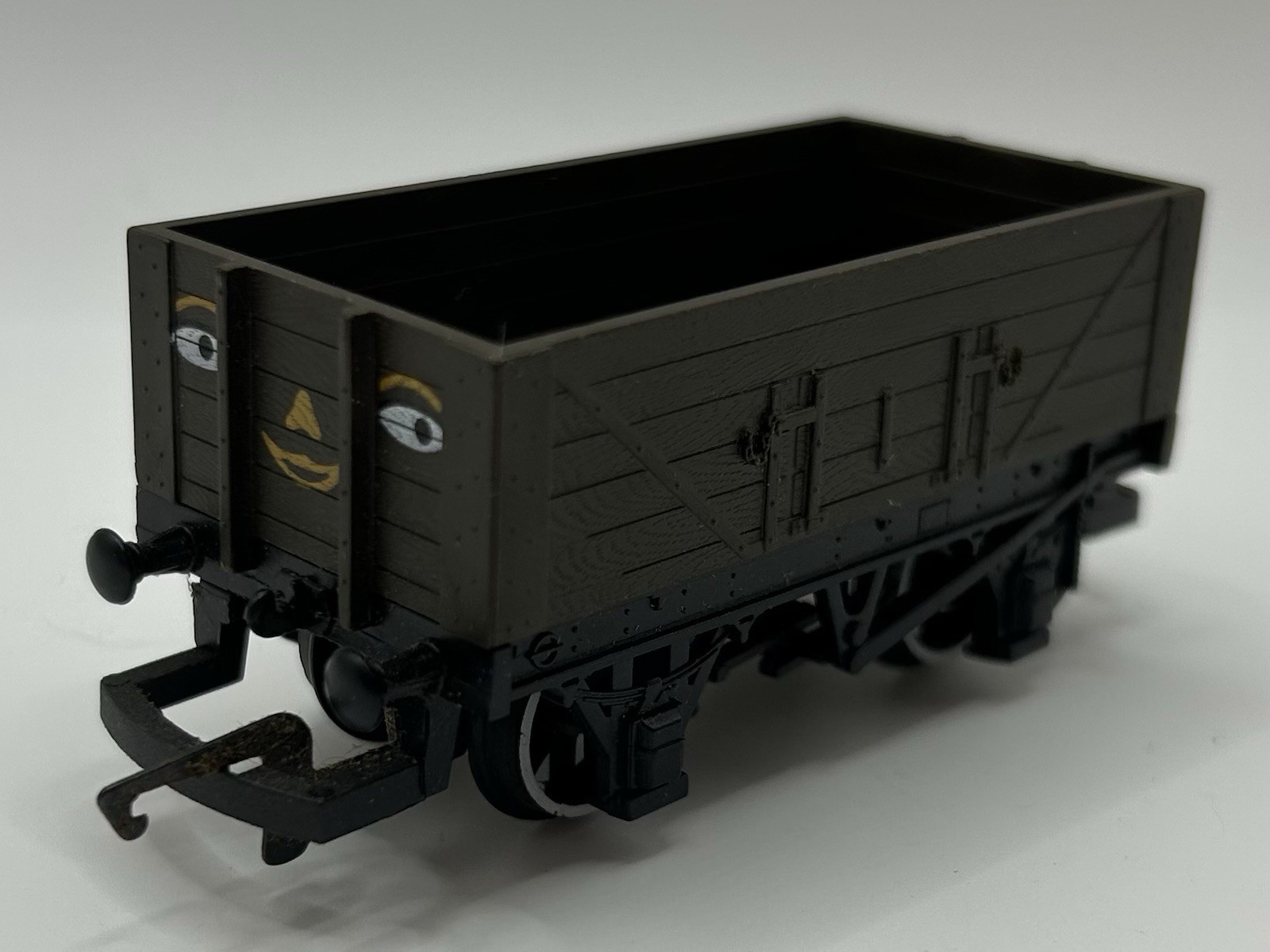 OO Hornby R107 Thomas & Friends Troublesome Truck W/ Printed Face - (NICE)