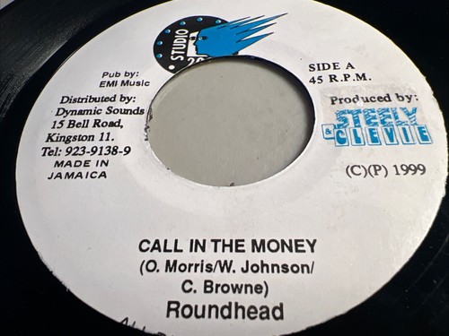 ROUNDHEAD - Call In The Money - 7” Vinyl Studio 2000 JAMAICA - 第 1/8 張圖片
