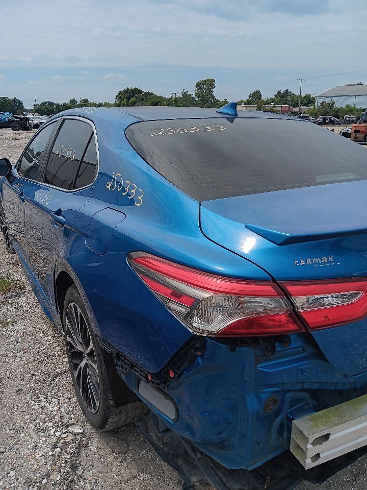 Driver Tail Light Quarter Panel Mounted Fits 18-24 CAMRY 1016946