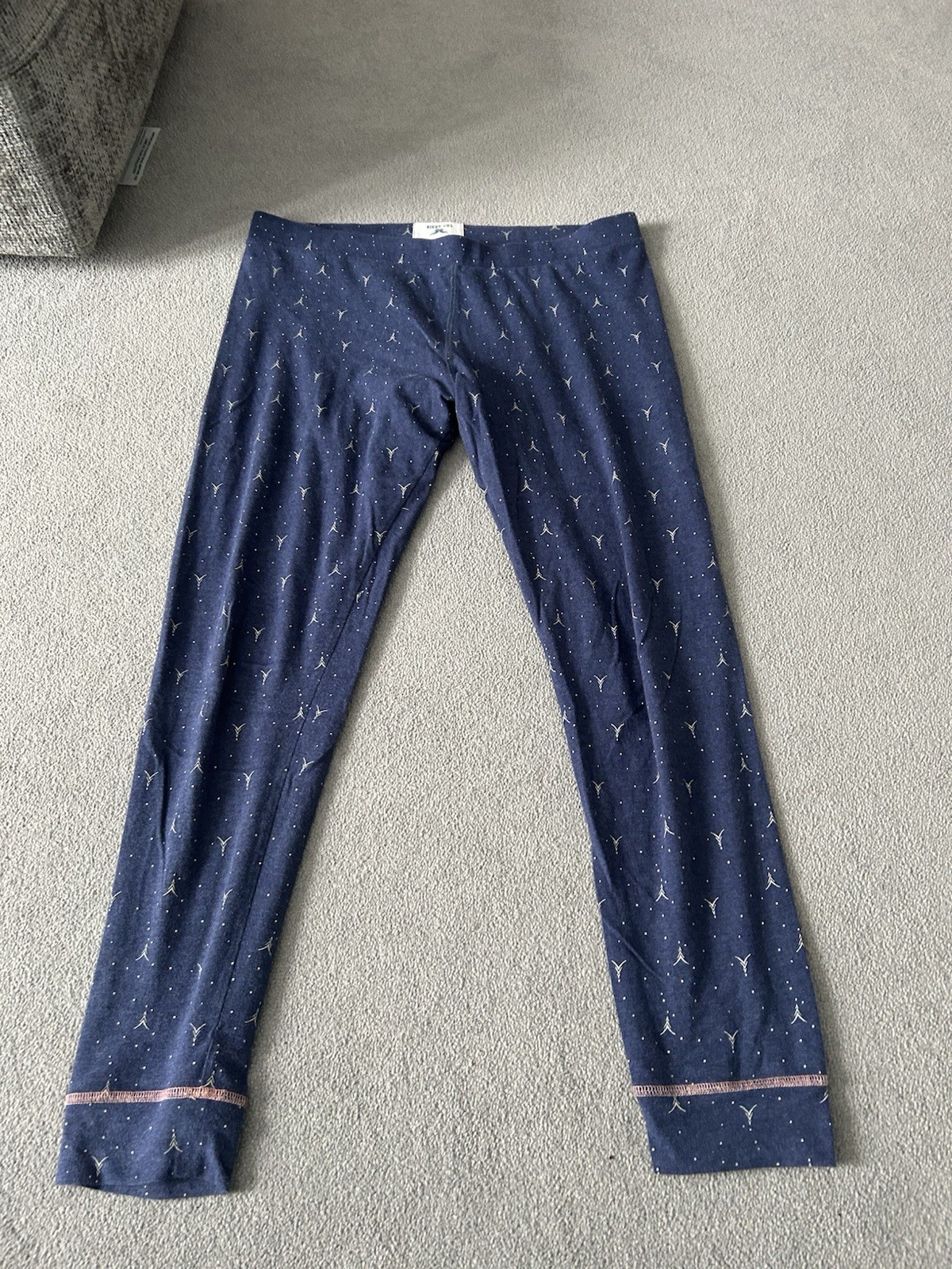 Picture 1 of 6