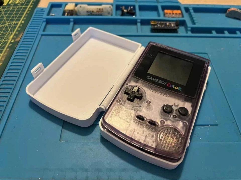 Estuche de viaje rígido color Game Boy - ¡7 opciones de color! Foto 3 de 4