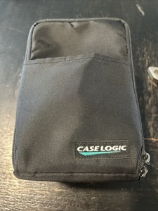 Vintage Case Logic Carrying Case Black Holds 15 CDs Pre Owned