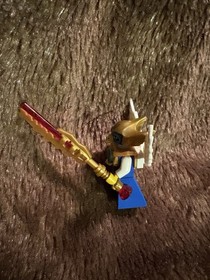 Lego Legends of Chima EWALD minifigure EAGLE TRIBE RULER BIRD 70011 70010 new