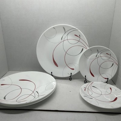 Set of 8 Corelle Splendor White Red 10'' Dinner Plates and 2 - 6 3/4 plates. Chip