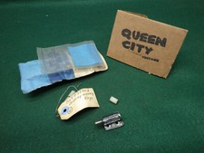 Nos Windwind Buhing Nylon Bushings And Original Hinge B6s-03234-a 1955 56 Tbird