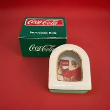 Coca-Cola Santa Porcelain Trinket Box #36075 Christmas Vintage 1991 Collectable