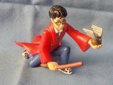 Harry Potter Small Plastic Figure - 3inches, Quidditch, Harry on Broom licensed