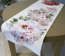 Decorative Runner on Table Tapestry Fabric Multicolor Naperon Cloth Dahlias