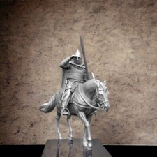 Slavic Mercenary Commander 28mm Medieval Wargames  Diorama Miniatures