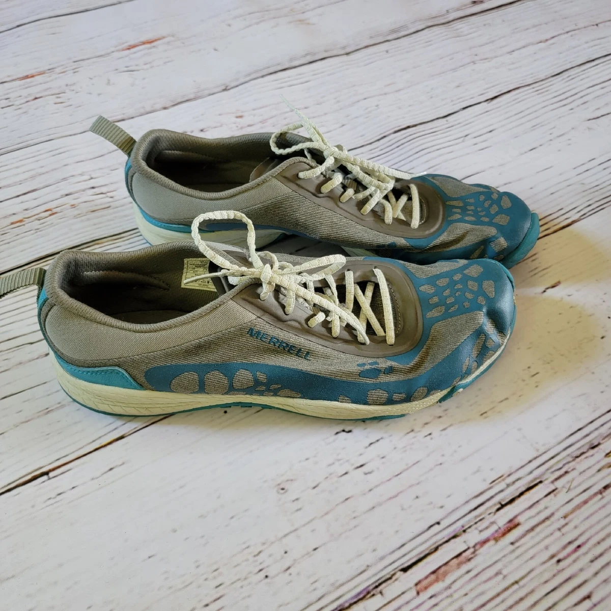 Merrell all deals out soar