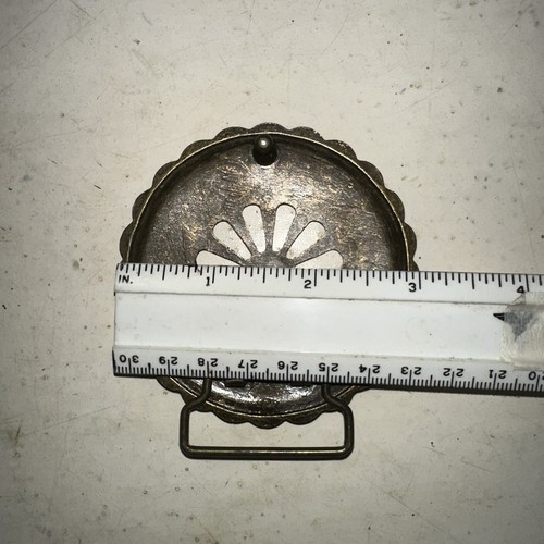VINTAGE BELT BUCKLE Scalloped Daisy Flower Sun Circle Star Psychedelic Hippie - Picture 8 of 9