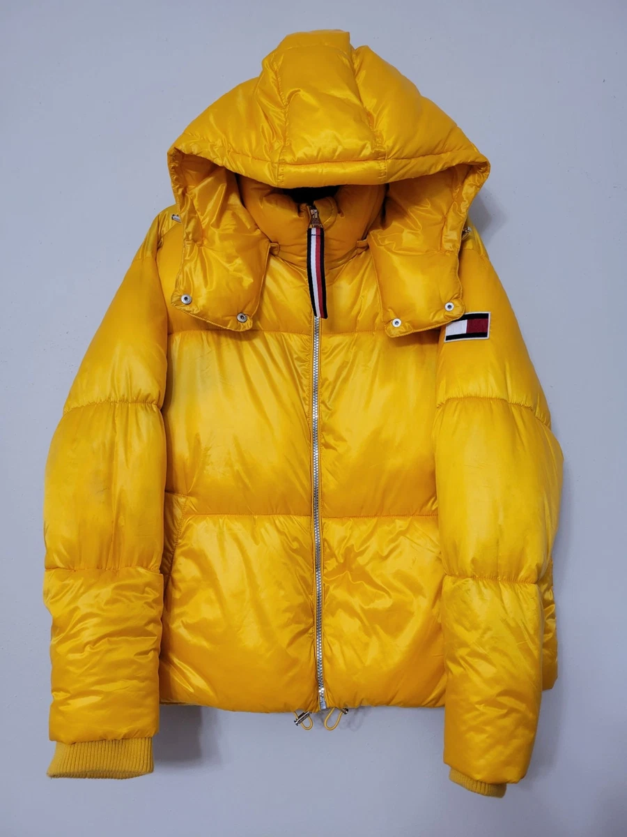 Tommy Hilfiger Patch Logo Down Puffer Jacket in Yellow and Blue