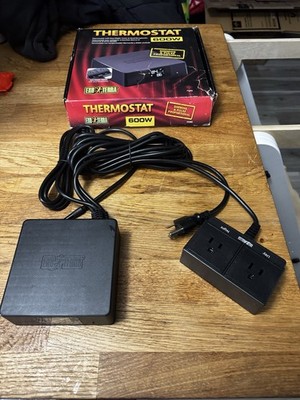 Exo Terra Reptile 600W  Proportional Thermostat Day Night Open Box