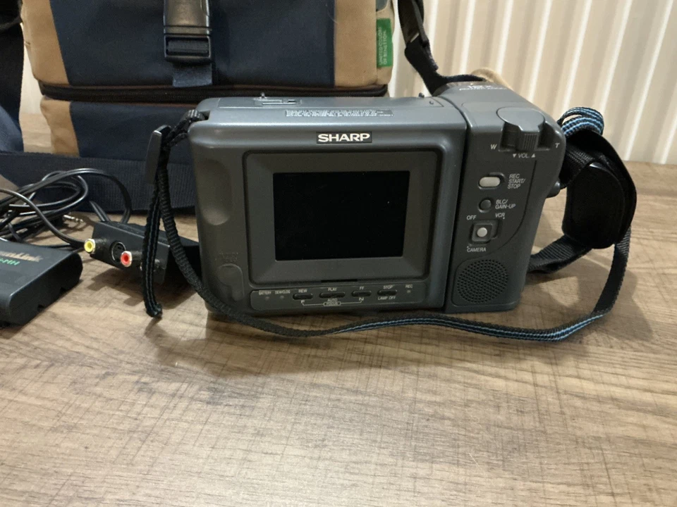 Sharp Viewcam VL-E66H Digital 8 Video Camera vtg camcorder (3 - Image 2 of 4