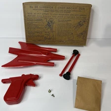 1950s Superior 3-Shot Rocket Gun Spaceship Space Toy w/ Two Missiles #30