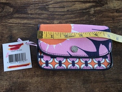 Vera Bradley Quick Step Wallet In Loves Me Pattern. NWT 