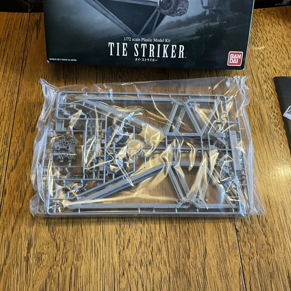 Bandai 1/72 Scale Model Kit Star Wars Rogue One Tie Striker Fighter 2017 - Image 4 of 4